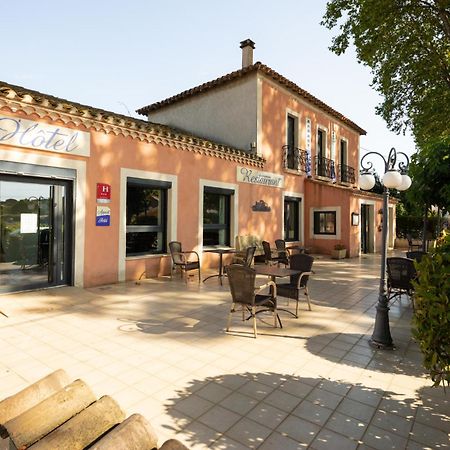 Auberge De La Tour -Appartements- Valros Εξωτερικό φωτογραφία