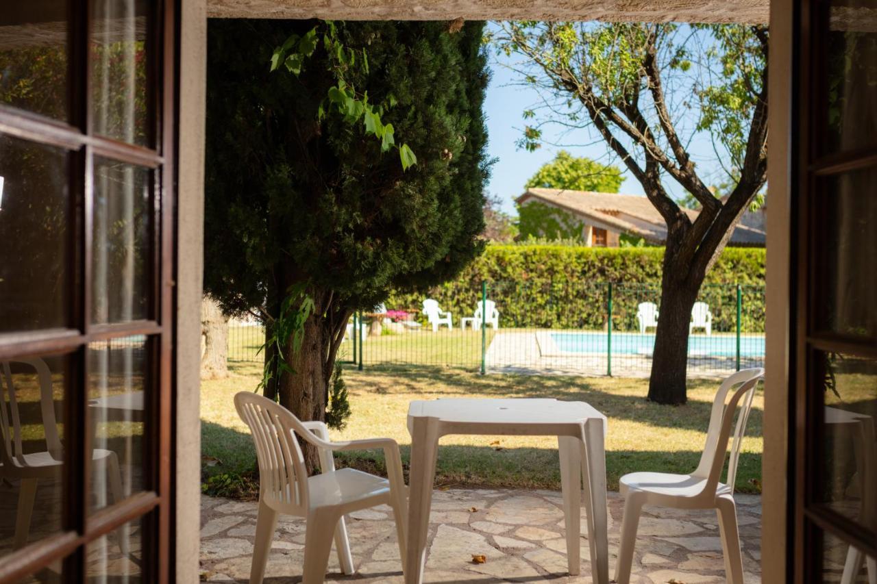 Auberge De La Tour -Appartements- Valros Εξωτερικό φωτογραφία