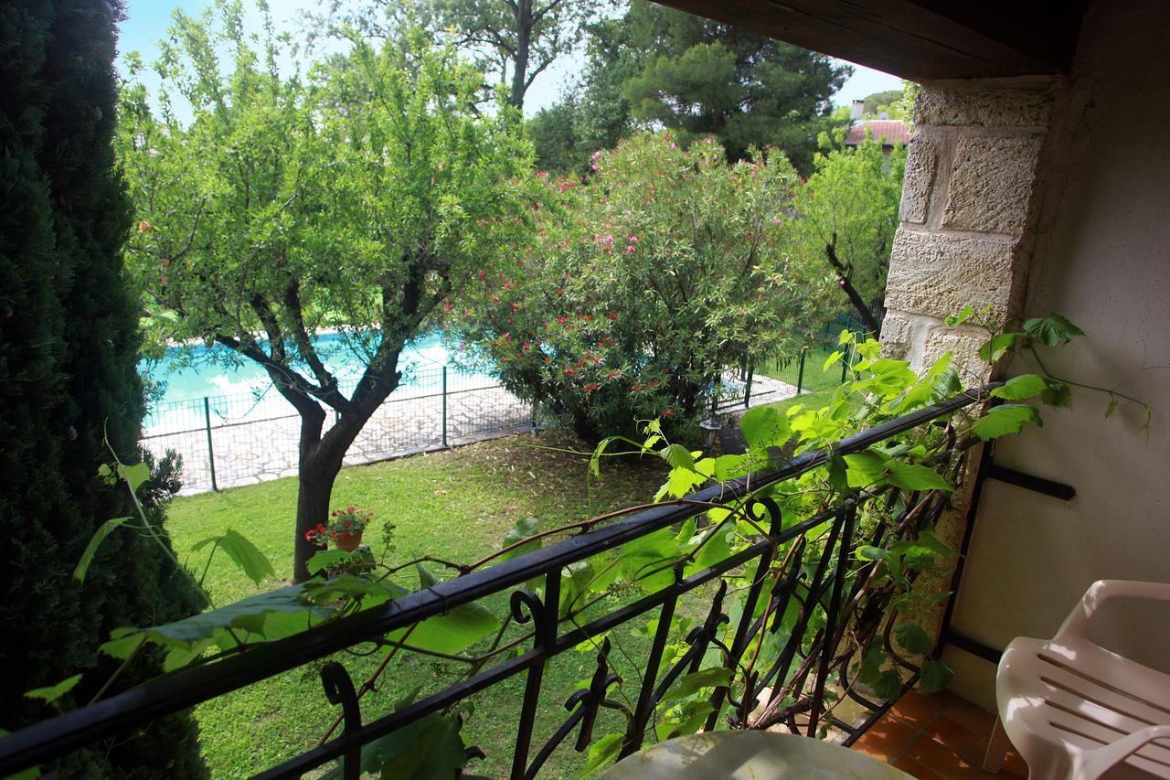 Auberge De La Tour -Appartements- Valros Εξωτερικό φωτογραφία