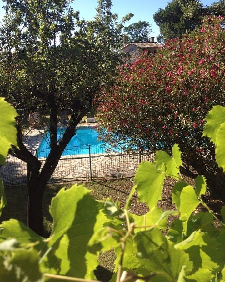 Auberge De La Tour -Appartements- Valros Εξωτερικό φωτογραφία